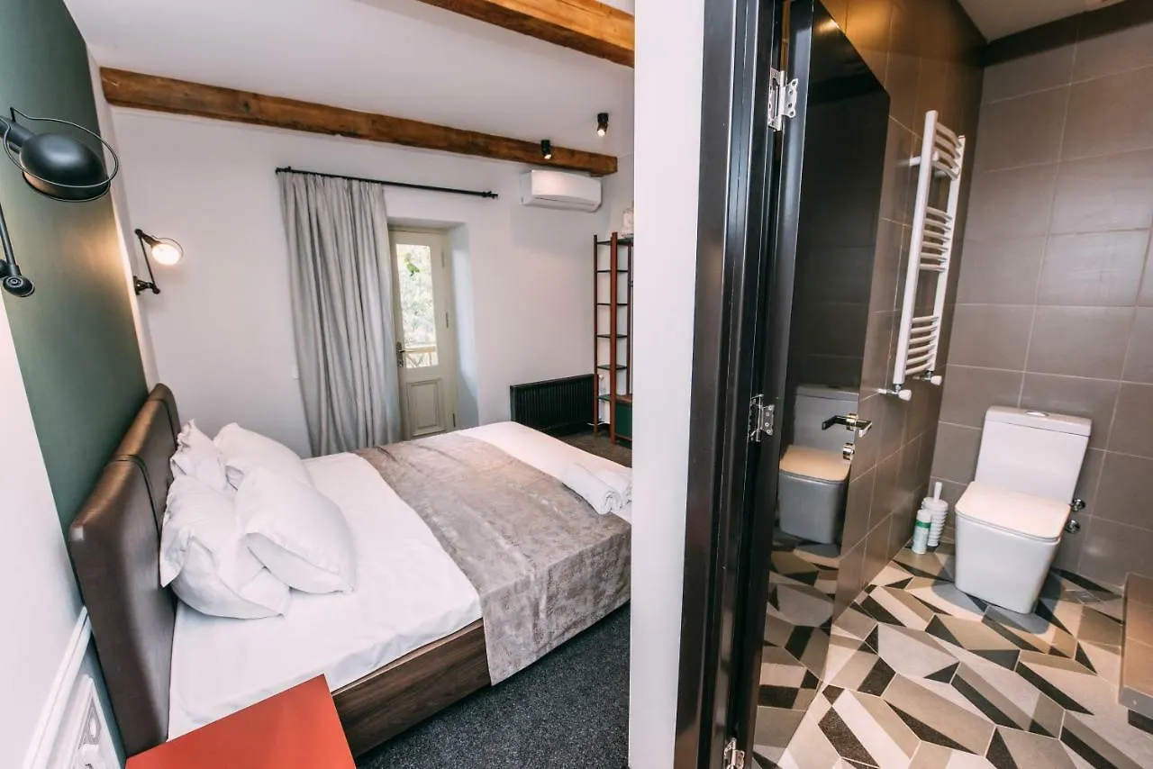 Guest house Atoneli Apartment Hotel Tbilisi